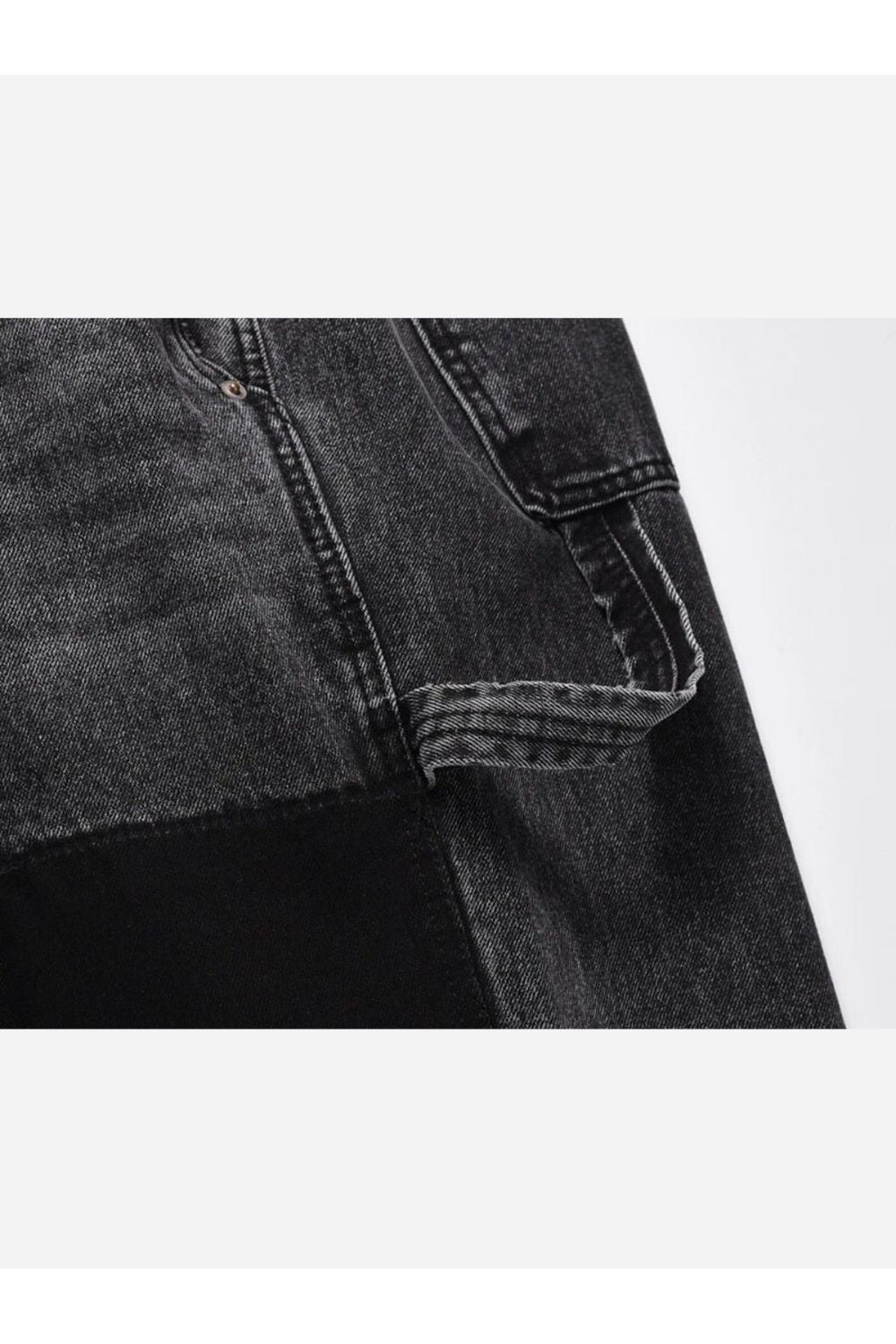 Jeans flare con vernice