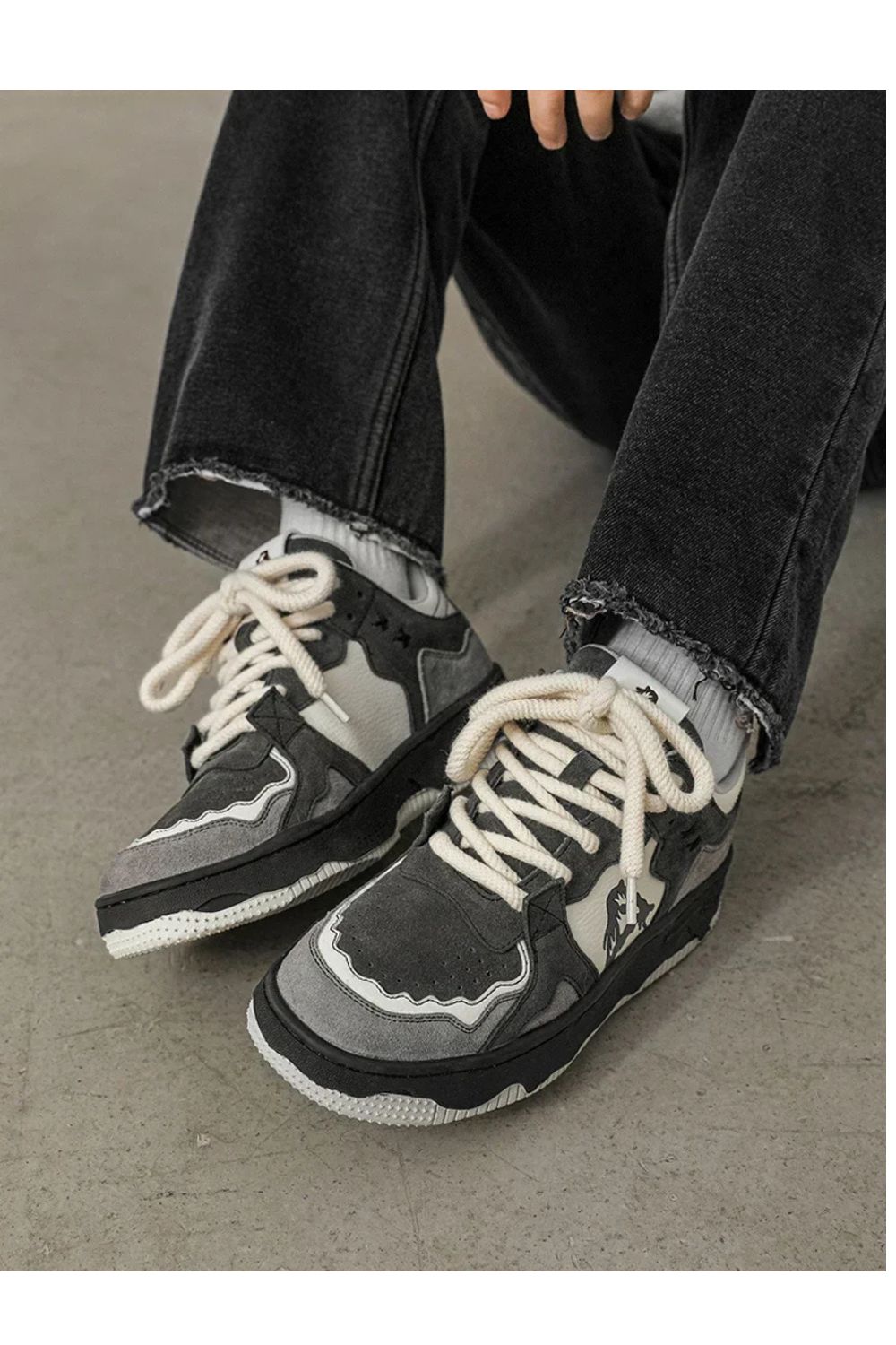 'Dark Creamed' Sneaker