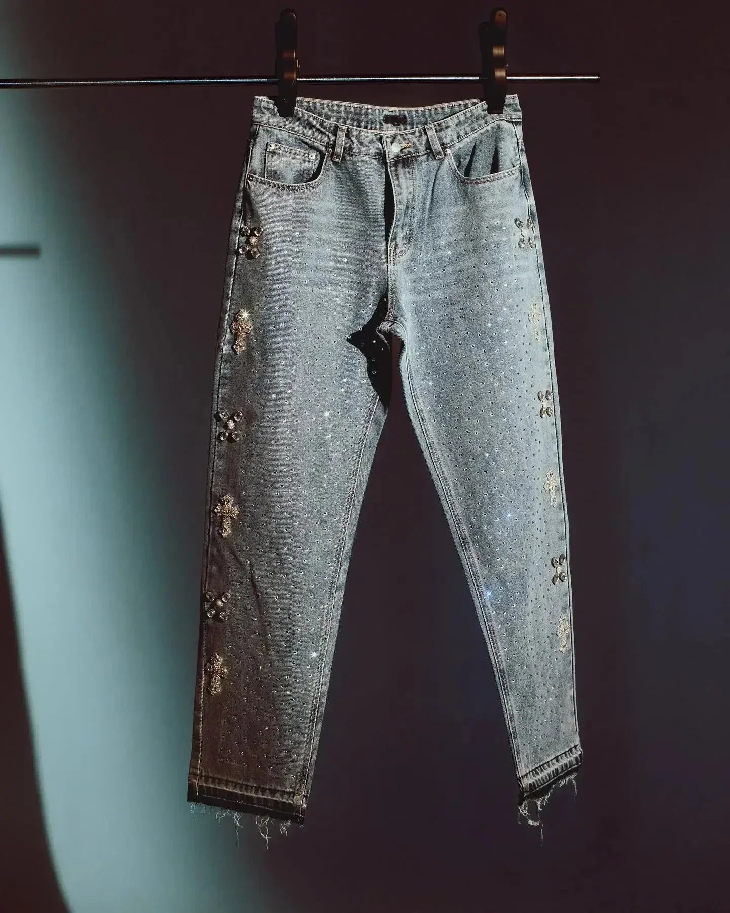'Crossed' Jeans lavati